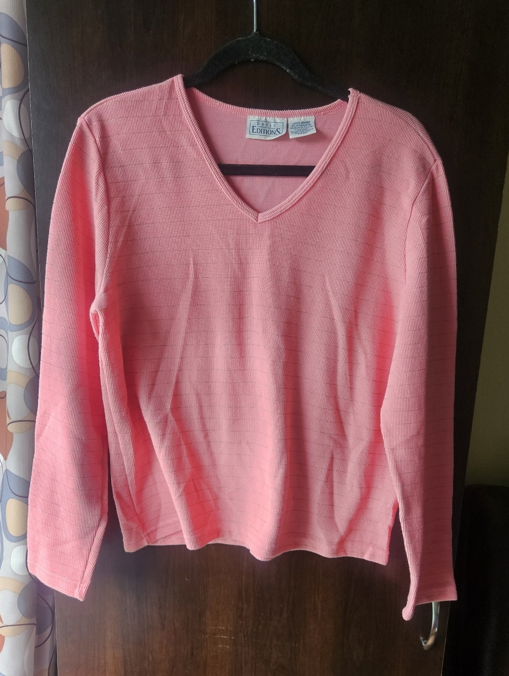 Basic Editions Pink And Gold Striped Long Sleeve V-Neck Tee Size Large